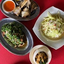 Yee Wen Thai Food