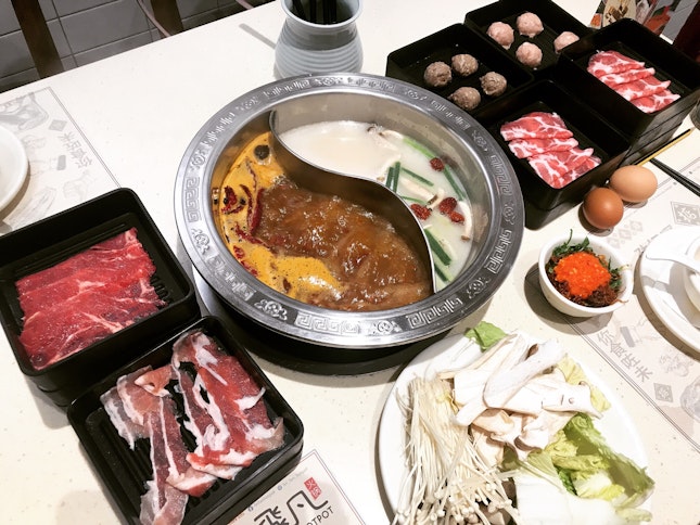 For Pocket-Friendly Hotpot With Friends