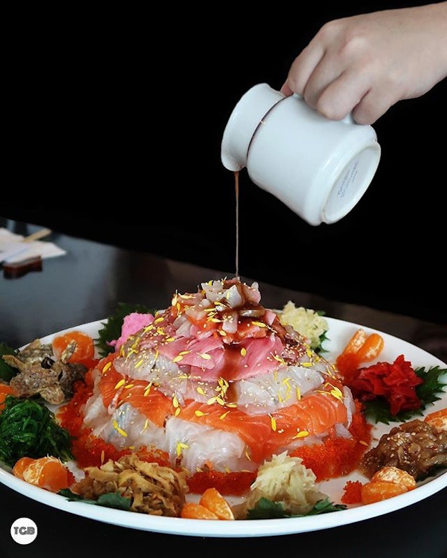 [Choubei SG]  CNY Yusheng filled with really fresh premium raw sashimi, shredded vegetable and priced only from just $68+!