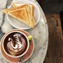 Chillax at #strangersatwork
Though might not be my favourite #hotchocolate place but enjoyed having the quiet moments
Hot Chocolate | Smashed Spam Toastie
.