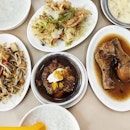 An economical rice stall that serves Teochew Porridge with rather not bad dishes
.