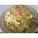 Yesterday's lunch cravings: Pineapple Fried Rice