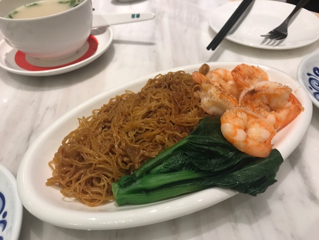 King Prawns in XO Sauce Tossed Noodles