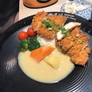 Chicken Katsu White Curry Set ($15.90)
