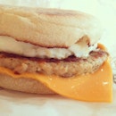 Affectionately known to us as the smelly(but absolutely delicious) burger, here is McDonalds' Sausage McMuffin w/ Egg #McMuffin #mcdonalds #burger #cheese #egg #food #foodie #foodpics #foodporn #yum #yummy #sgig #instasg #sgfood #breakfast #smelly #delicious 