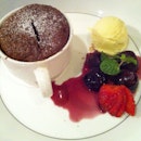 Dark Chocolate Muffin With Vanilla Ice Cream
