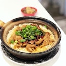 After a long shopping day in Robinsons, I went to Malaysia Boleh for delicious Claypot chicken rice!