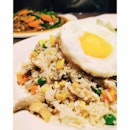 Surprisingly delicious vegetarian fried rice and hor fun here at Hans Café!