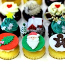 Specialized gourmet cupcake store Whips Cupcakes found at City Square Mall offers a selection of moist and pretty-looking Christmas cupcakes that you can get for the next gathering or Christmas party.