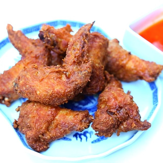 Har Cheong Chicken Wings aka prawn paste wings.