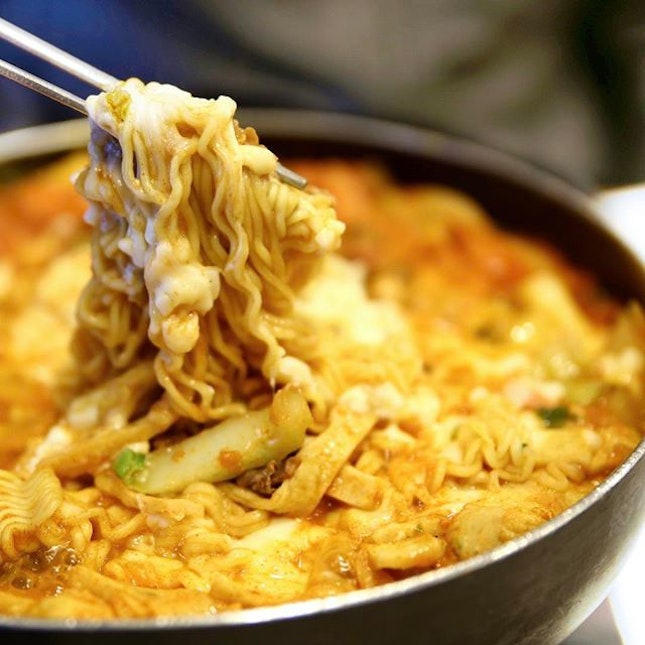 This is the weather for some Budae Jjigae.