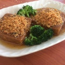 Homemade Tofu With Crispy Pork Floss 