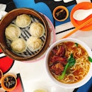 Xiao Long Bao & Pork Ribs La Mian
