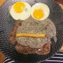 Crazy Eyes Steak and Eggs cos it's Midweek!