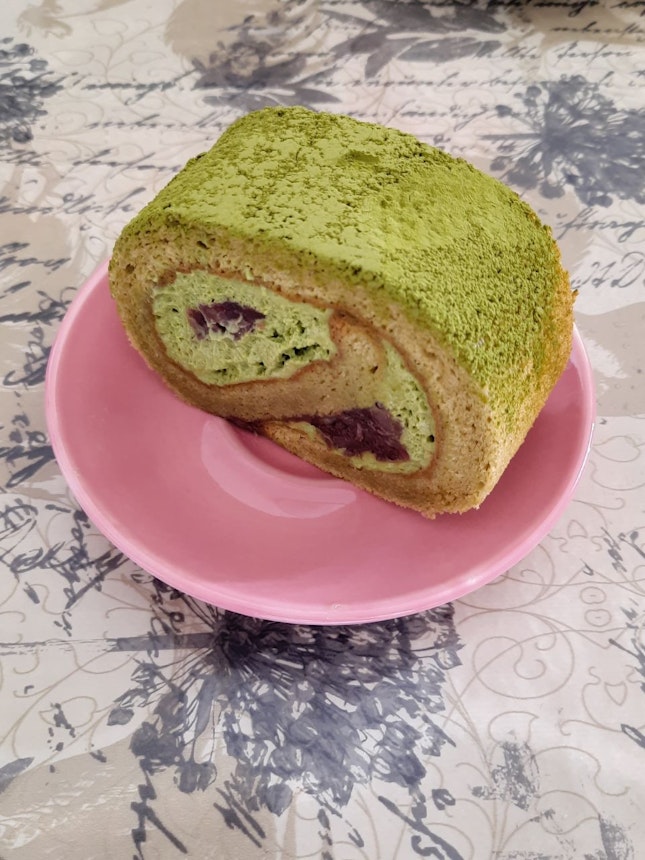 Green Tea Swiss Roll