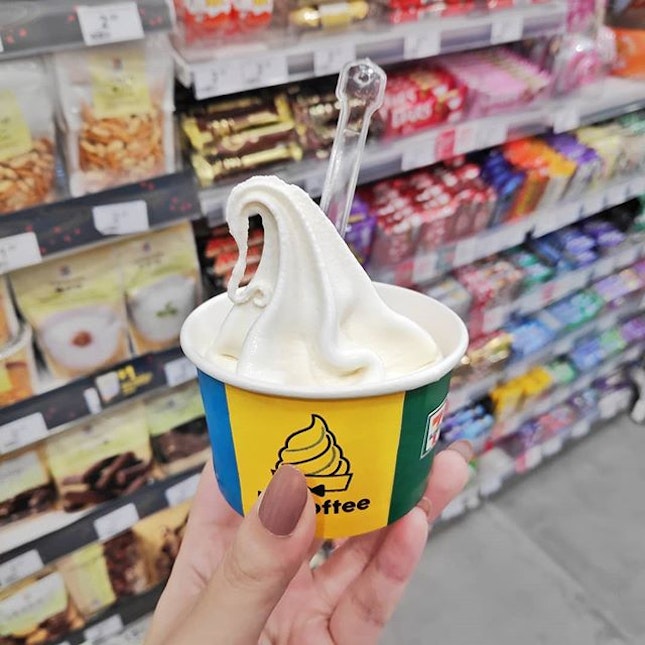 $1.50 Hokkaido milk soft serve ice cream from @7elevensg!