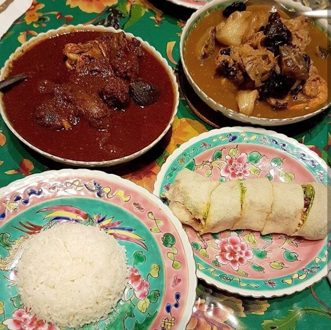 Viet, Thai, Indo, Peranakan cuisines