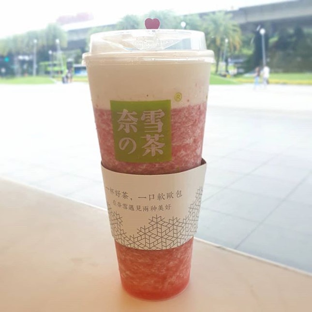 Supreme Cheese Strawberry Tea - This was a LIFESAVER after hours under the sweltering sun!