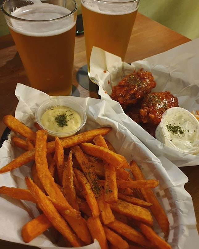 Korean fried wings; Sweet potato fries; Beers (burpple beyond - $37.44) 😍😋👍🏼
.