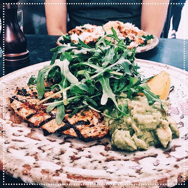 [Common Man Coffee Roasters] Juicy grilled “chili” boneless chicken with crushed avocado salsa and caremelised lemon, S$25.