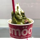 Made a special trip down specially to try the limited edition matcha froyo as I heard it was only available till 2nd December in collaboration with @matchayasg but it was unfortunately sold out when I arrived 😭 
Thankfully, there was still the matcha sauce so obviously I had to get that as my choice of topping😂 Literally begged the person to load on the matcha sauce and he kindly acceded to my request☺️ The matcha was so good!