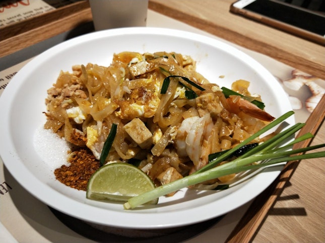 This Pad Thai checks both the Smell and Taste