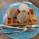 Ice Cream With Waffles