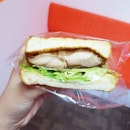 😋😋😋
Mos Burger French Toast Teriyaki Chicken ($2.60)!