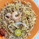 Run some errands at Ang Mo Kio, suddenly craving for Eng Ho Fried Hokkien Mee.