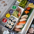 Wanted to surprise your loved ones or your friend with Sushi Surprise Box Special from En Sushi.