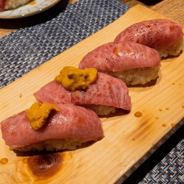 Wagyu Uni Sushi n Wagyu Toro Sushi