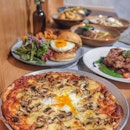 [Eat-up] Truffle scented mushroom and egg pizza ($24) 🍕 7/10 
