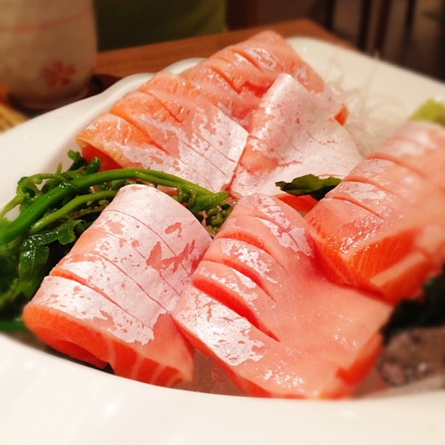 Every sushi bar should serve sashimi at this rightful size.