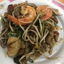 Savoury Char Kway Teow from Dong Ji, Old Airport Road Food Centre!