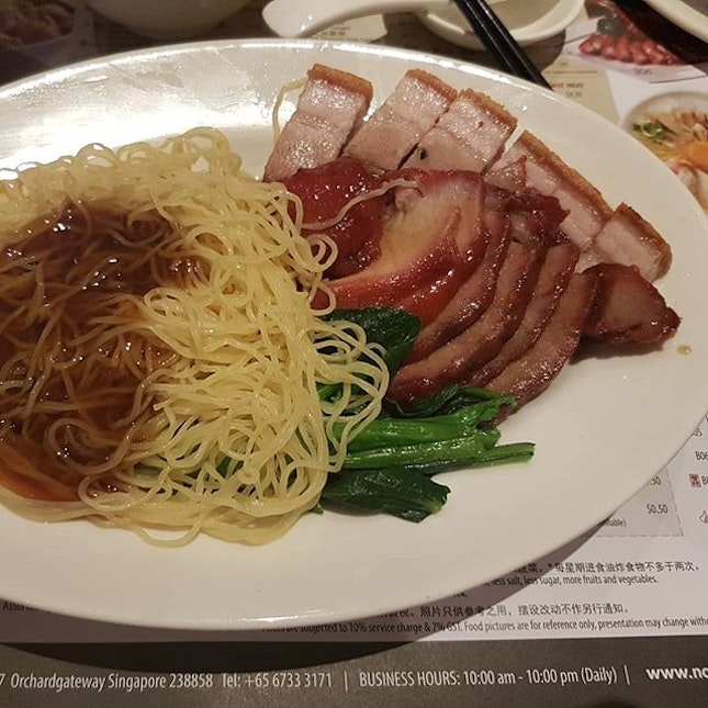 #叉烧烧肉面 Roast meats noodles.