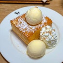 Shibuya honey toast, it didn't look as "pretty" as the Bingsu's in pictures.
