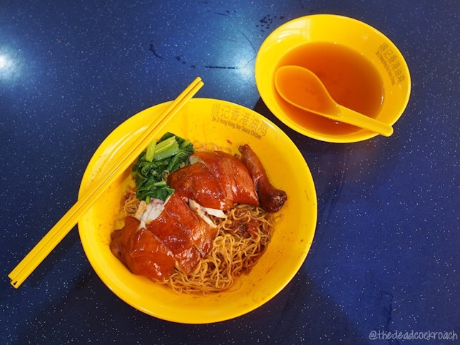 De Ji Hong Kong Soy Sauce Chicken Noodle $4