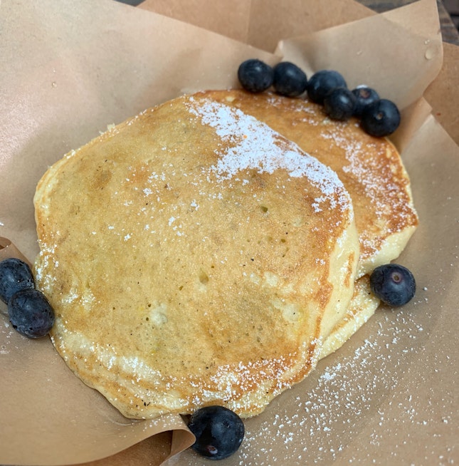 Stuffed Blueberry Pancakes with Lemon Glaze and Pure Honey