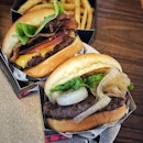 📌Burger +・Fish Burger $2.99Truffle Burger Set $18.90 Single Korean Bulgogi Burger Set $9.20Single Bacon CheeseBurger Set $10.80・韓国バーガーのBurger +がかな〜りお得なプロモーション中。ほとんどのセットメニューが50%OFF以上。トリュフバーガーを除くハンバーガーセットが$10前後、ホットドッグやトーストサンド、チキンのセットもお得に食べられます。なんと言ってもお得なのが、$7.9するボリュームたっぷりのフィッシュバーガー(写真④)が破格の$2.9。フィッシュバーガーのスペシャルプロモーションはチラシには6／1までとあったけど、なんとなく延長される予感。対応もとても丁寧で、オンラインでオーダーしましたが、別途WhatsAppで確認のメールや、デリバリーがお店を出る時にも連絡をくれたりしました。美味しい韓国バーガーがお得に食べられるこの機会にぜひ！！ #burgerplus #burgerplussg @burgerplussg #おうち時間を楽しむ #飲食店を応援しよう  #stayhome #シンガポールグルメ#シンガポール生活 #シンガポール #シンガポール在住 #シンガポールおすすめ #シンガポール暮らし#シンガポール情報  #싱가포르생활 #สิงคโปร์#singaporeinsiders #travelsingapore #singaporetrip #visitsingapore #singaporelife #sginstagram #igsg #singaporediaries #sgfood #sgeats #sgfoodies #sgfoodstagram #exploresingaporeeats #sgfoodtrend #sgfoodporn #burpple