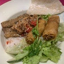 Fresh Rice Vermicelli With Grilled Pork