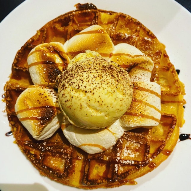 Swee Lee Social Club- Toasted Marshmallow Waffle