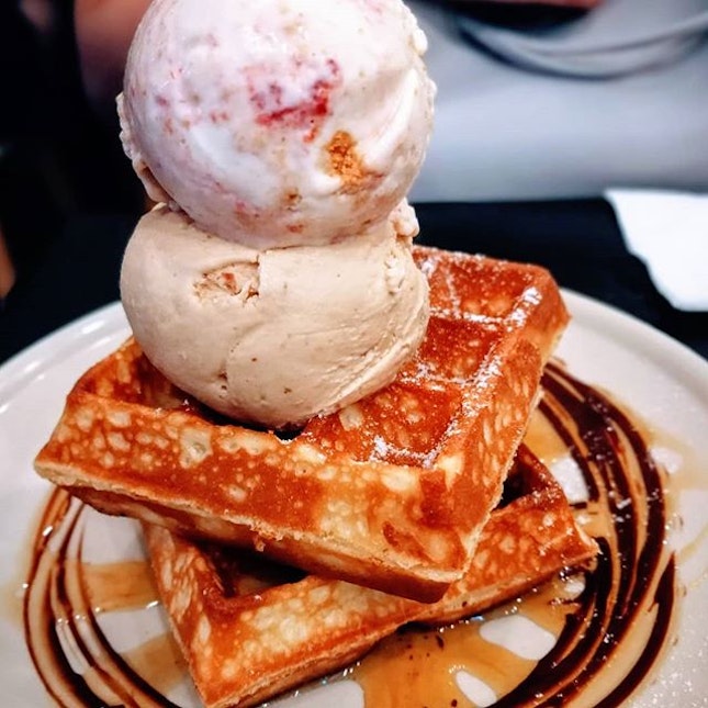 Waffles with strawberry short cake ice cream
.