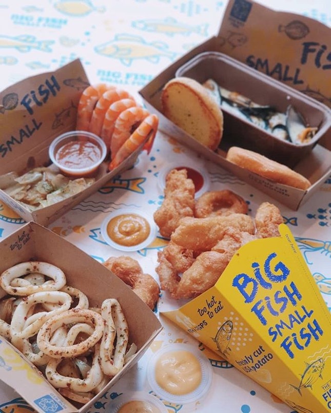 Big Fish Small Fish has introduced a new menu consisting of rice boxes, sandwich burgers, and sides, available at all outlets now.