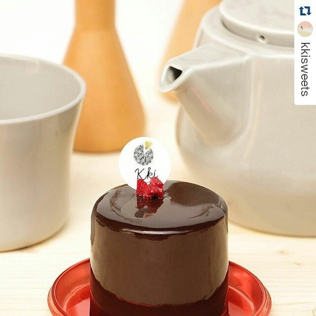 #Repost @kkisweets with @repostapp
・・・
fans of kki, your favourite nao, kinabaru, antoinette and red riding hood is only going to be available til 9 March (wed), before they go on 6 months hiatus!