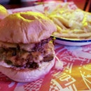 dead hippie burger ($22) @ meatliquor sin