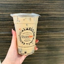 👣 Singapore
-
🥤 Okinawa Milk Tea w Coffee Jelly ($3.90)
⭐️ 8.5/10
🍬 0% still sweet
◾️Jelly is not the bitter acidic type!, given quite less though
💭 Not my first time drinking Okinawa and it’s my go to when I need some coffee with bbt 🤤