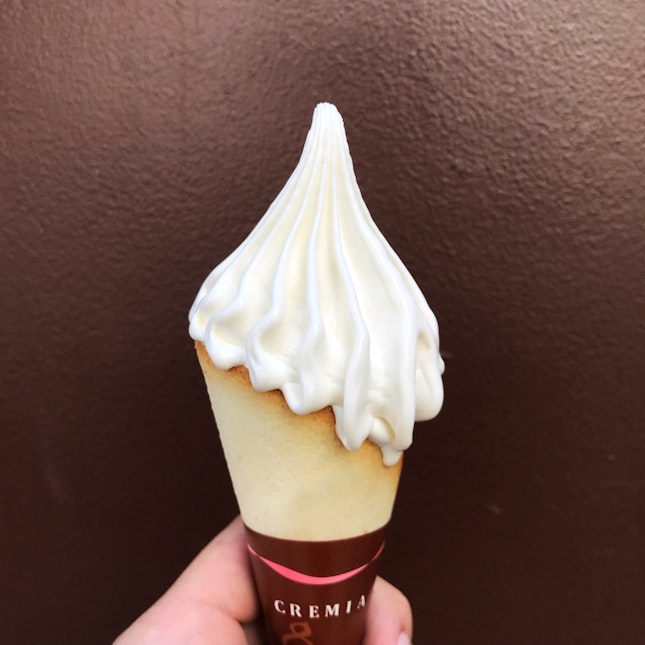 cremia serves the creamiest soft serve