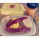 Morning brekki at McDonald's // Breakfast Deluxe Supreme Special 😋