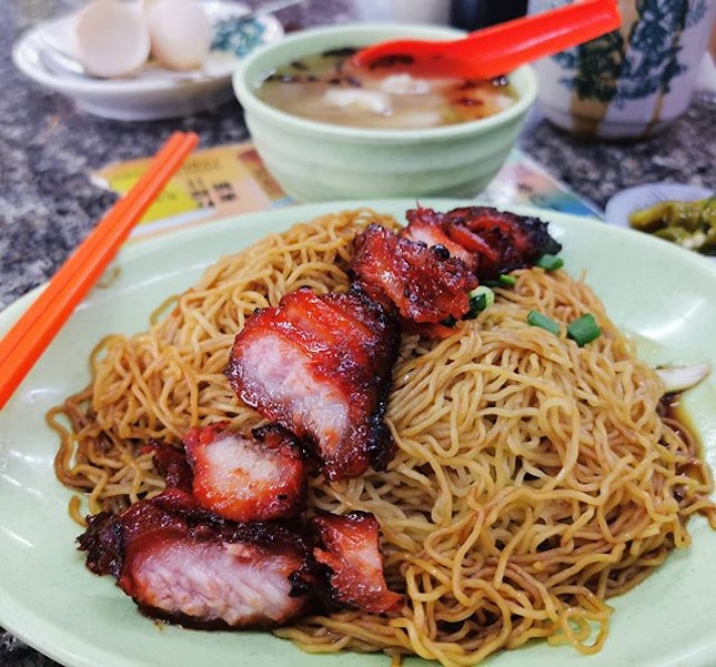 Wanton Noodles with caramelised roast pork totally mind blowing as it is really good.