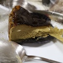 hojicha basque burnt cheesecake